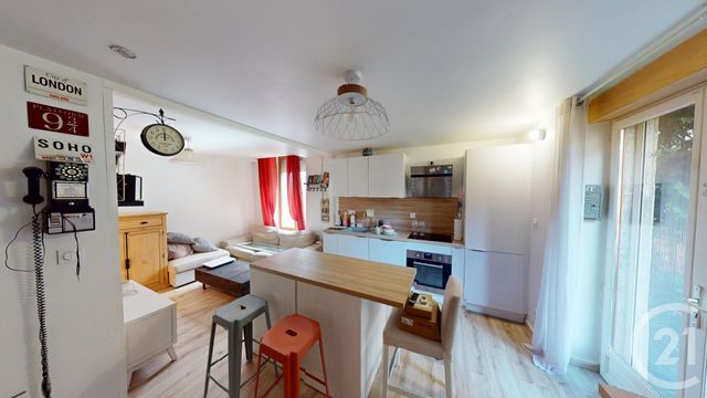 Afficher la photo en grand Appartement T2 à vendre - 2 pièces - 33.0 m2 - BESANCON - 25 - FRANCHE-COMTE - Century 21 Avenir Immobilier