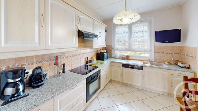 Afficher la photo en grand Appartement F5 à vendre - 5 pièces - 95.0 m2 - BESANCON - 25 - FRANCHE-COMTE - Century 21 Avenir Immobilier