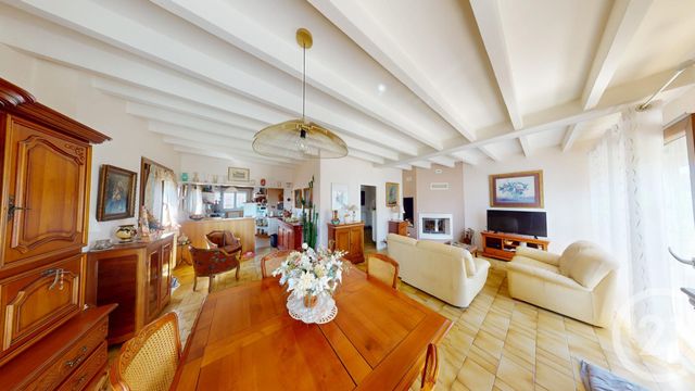 maison à vendre - 5 pièces - 120.0 m2 - ROCHE LEZ BEAUPRE - 25 - FRANCHE-COMTE - Century 21 Avenir Immobilier