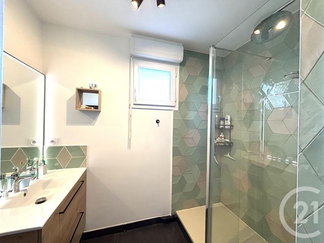 Appartement F6 à vendre - 6 pièces - 134.0 m2 - BESANCON - 25 - FRANCHE-COMTE - Century 21 Avenir Immobilier