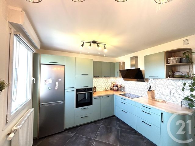 Appartement F6 à vendre - 6 pièces - 134.0 m2 - BESANCON - 25 - FRANCHE-COMTE - Century 21 Avenir Immobilier