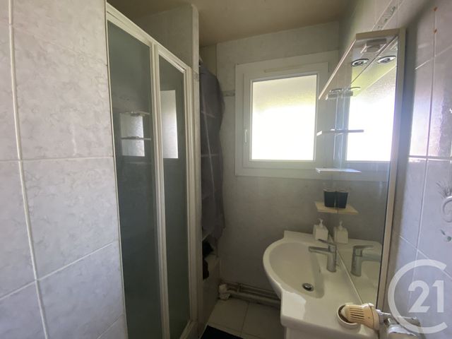 Appartement T4 à vendre - 4 pièces - 69.0 m2 - BESANCON - 25 - FRANCHE-COMTE - Century 21 Avenir Immobilier