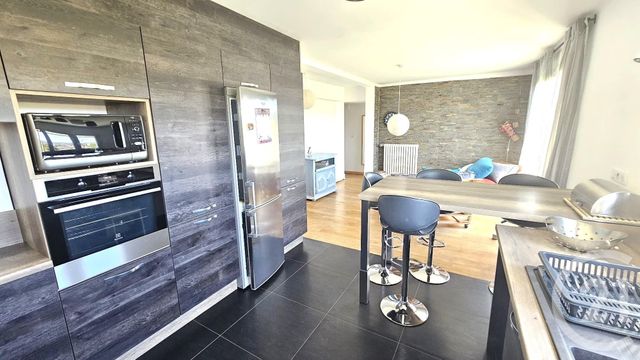 Appartement T4 à louer - 4 pièces - 72.82 m2 - BESANCON - 25 - FRANCHE-COMTE - Century 21 Avenir Immobilier