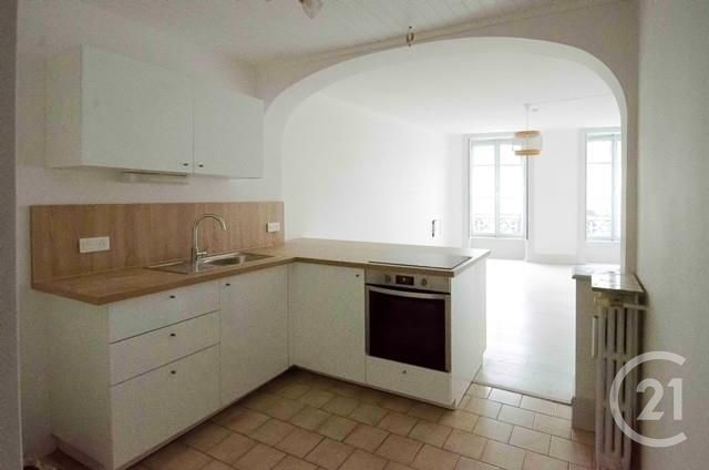 Appartement F2 à louer - 2 pièces - 58.0 m2 - BESANCON - 25 - FRANCHE-COMTE - Century 21 Avenir Immobilier