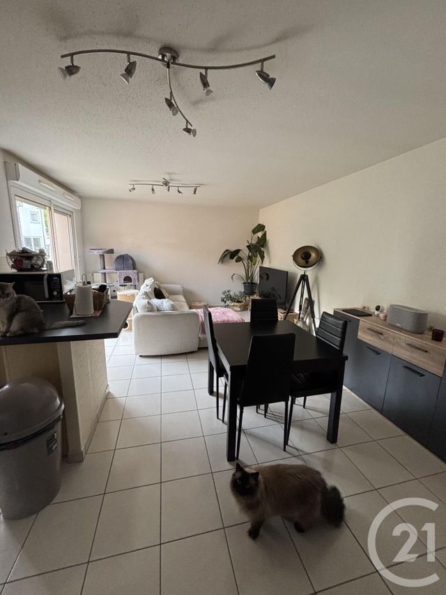 Appartement F3 à louer - 3 pièces - 66.5 m2 - BESANCON - 25 - FRANCHE-COMTE - Century 21 Avenir Immobilier