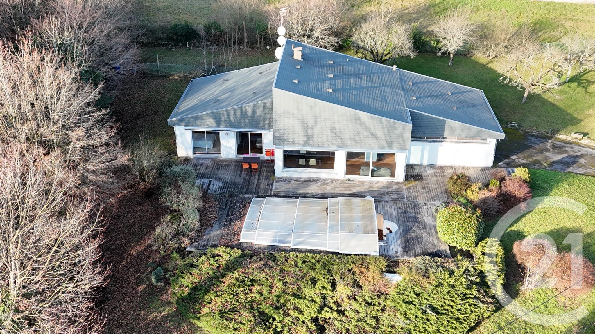 maison à vendre - 5 pièces - 163.0 m2 - MONTFAUCON - 25 - FRANCHE-COMTE - Century 21 Avenir Immobilier — 5