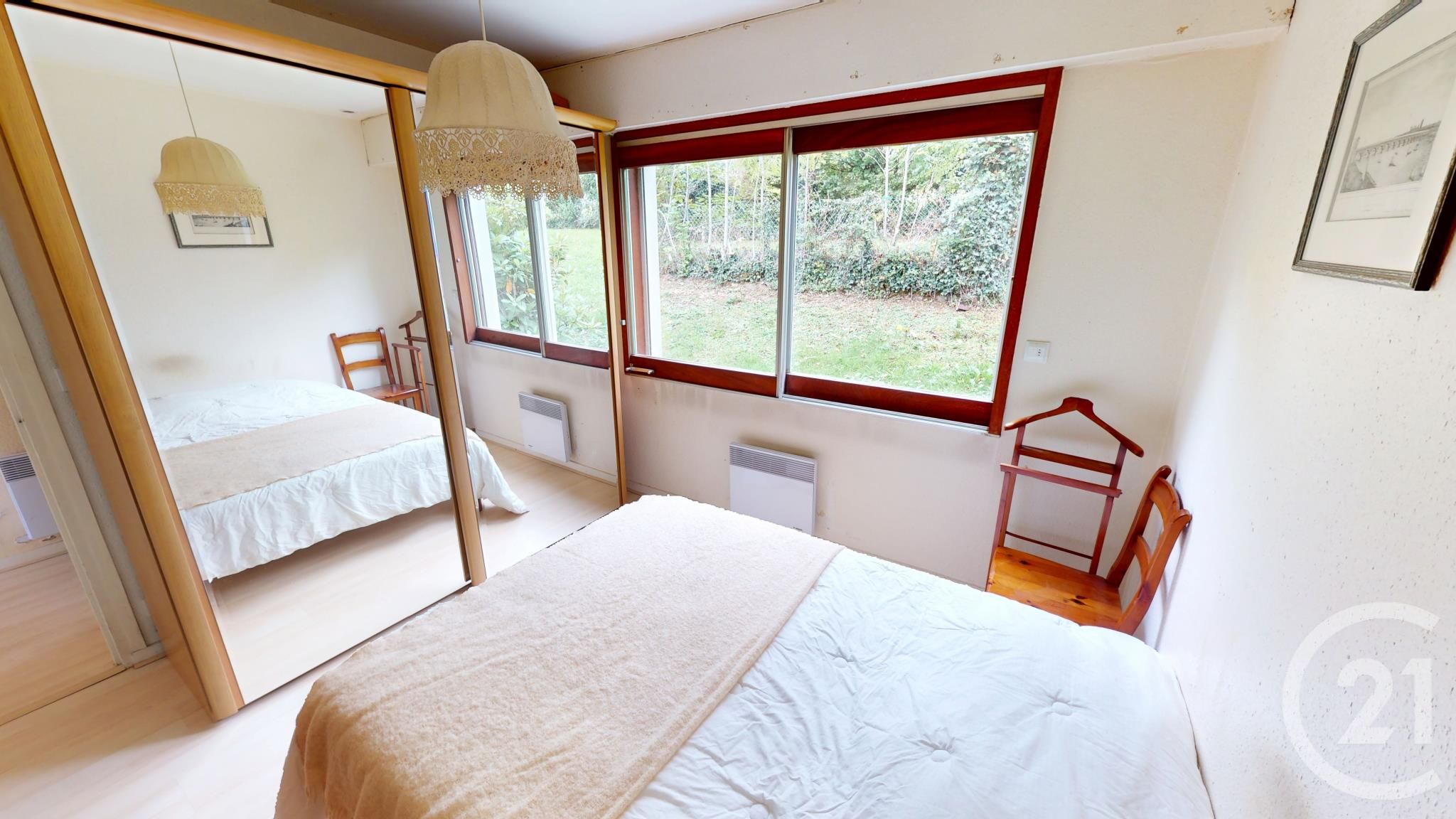 maison à vendre - 5 pièces - 163.0 m2 - MONTFAUCON - 25 - FRANCHE-COMTE - Century 21 Avenir Immobilier — 18