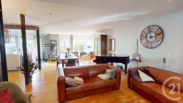 Appartement Atelier d'artiste à vendre - 5 pièces - 150.0 m2 - BESANCON - 25 - FRANCHE-COMTE - Century 21 Avenir Immobilier