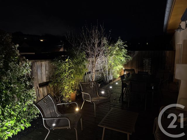 Appartement Atelier d'artiste à vendre - 5 pièces - 150.0 m2 - BESANCON - 25 - FRANCHE-COMTE - Century 21 Avenir Immobilier