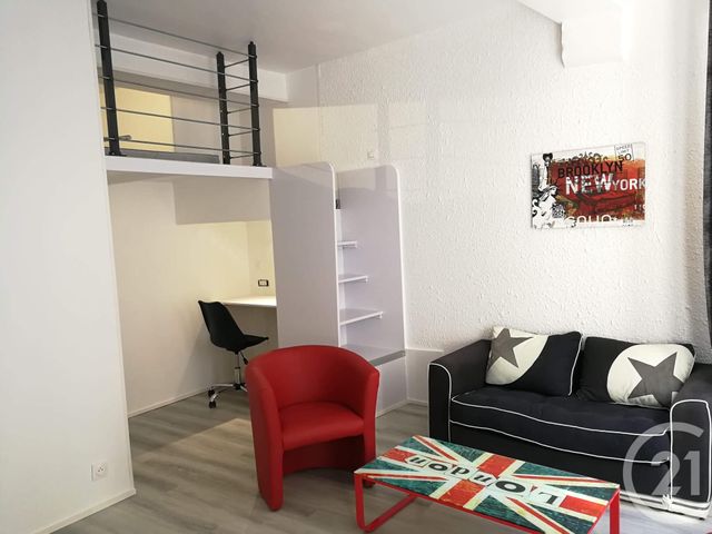 Appartement Studio à vendre - 1 pièce - 25.0 m2 - BESANCON - 25 - FRANCHE-COMTE - Century 21 Avenir Immobilier