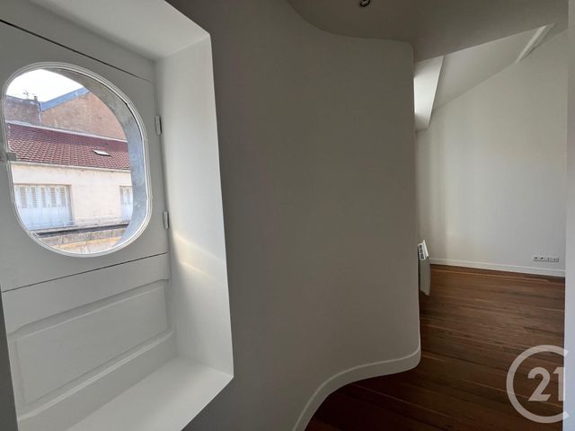 Appartement T5 à louer - 5 pièces - 75.0 m2 - BESANCON - 25 - FRANCHE-COMTE - Century 21 Avenir Immobilier