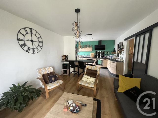 Appartement F3 à vendre - 3 pièces - 61.0 m2 - BESANCON - 25 - FRANCHE-COMTE - Century 21 Avenir Immobilier