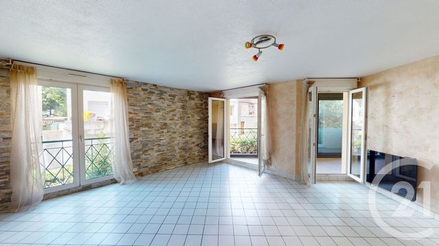 Appartement T5 à vendre - 5 pièces - 93.82 m2 - BESANCON - 25 - FRANCHE-COMTE - Century 21 Avenir Immobilier