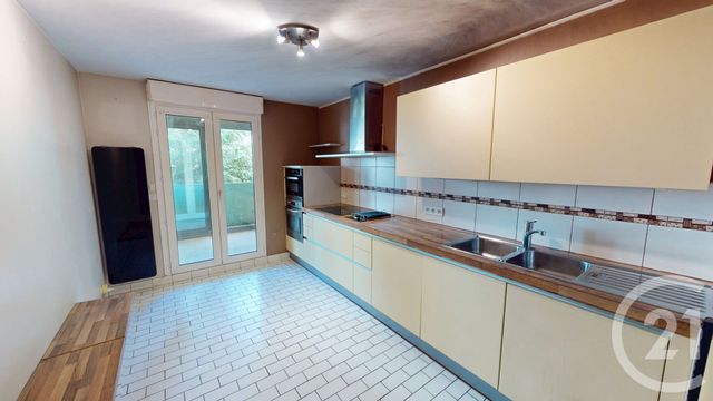Appartement T5 à vendre - 5 pièces - 93.82 m2 - BESANCON - 25 - FRANCHE-COMTE - Century 21 Avenir Immobilier