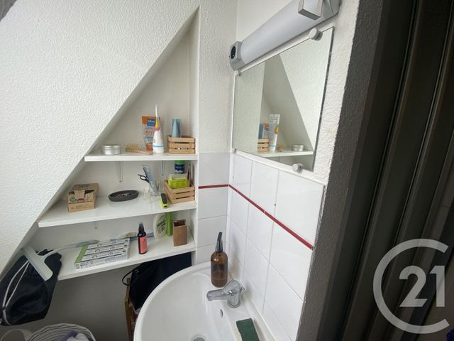 Appartement T1 à vendre - 1 pièce - 12.0 m2 - BESANCON - 25 - FRANCHE-COMTE - Century 21 Avenir Immobilier