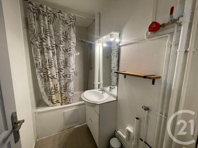 Appartement T5 à vendre - 5 pièces - 78.0 m2 - BESANCON - 25 - FRANCHE-COMTE - Century 21 Avenir Immobilier