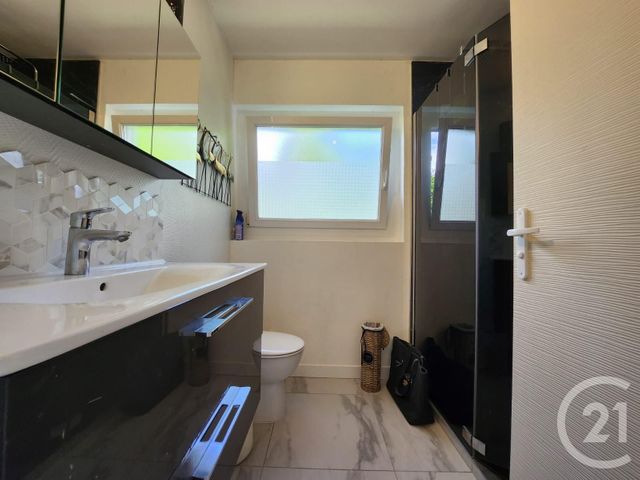 maison à louer - 5 pièces - 162.0 m2 - BESANCON - 25 - FRANCHE-COMTE - Century 21 Avenir Immobilier