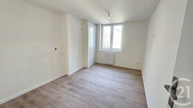 Appartement F2 à louer - 2 pièces - 34.0 m2 - BESANCON - 25 - FRANCHE-COMTE - Century 21 Avenir Immobilier
