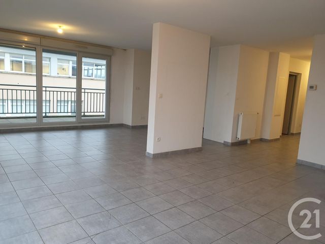 Afficher la photo en grand Appartement F5 à vendre - 5 pièces - 97.13 m2 - BESANCON - 25 - FRANCHE-COMTE - Century 21 Avenir Immobilier