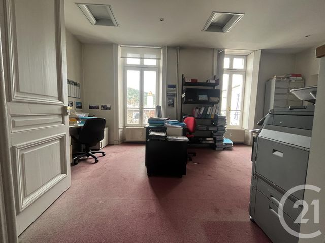 Afficher la photo en grand Appartement F4 à vendre - 4 pièces - 178.0 m2 - BESANCON - 25 - FRANCHE-COMTE - Century 21 Avenir Immobilier