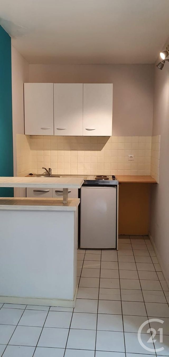 Appartement F2 à louer - 2 pièces - 42.0 m2 - BESANCON - 25 - FRANCHE-COMTE - Century 21 Avenir Immobilier
