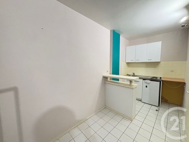 Appartement F2 à louer - 2 pièces - 42.0 m2 - BESANCON - 25 - FRANCHE-COMTE - Century 21 Avenir Immobilier