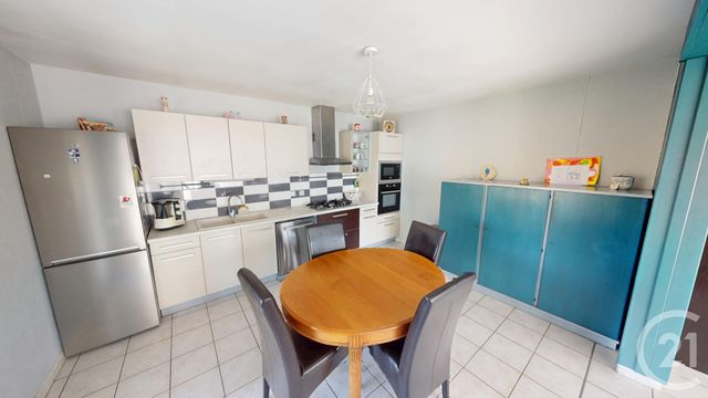 maison à vendre - 6 pièces - 117.27 m2 - POUILLEY LES VIGNES - 25 - FRANCHE-COMTE - Century 21 Avenir Immobilier