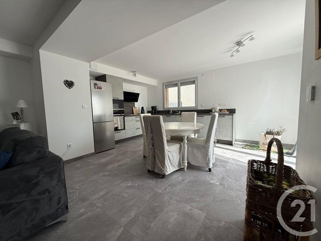Appartement F3 à vendre - 3 pièces - 76.55 m2 - LE GRATTERIS - 25 - FRANCHE-COMTE - Century 21 Avenir Immobilier