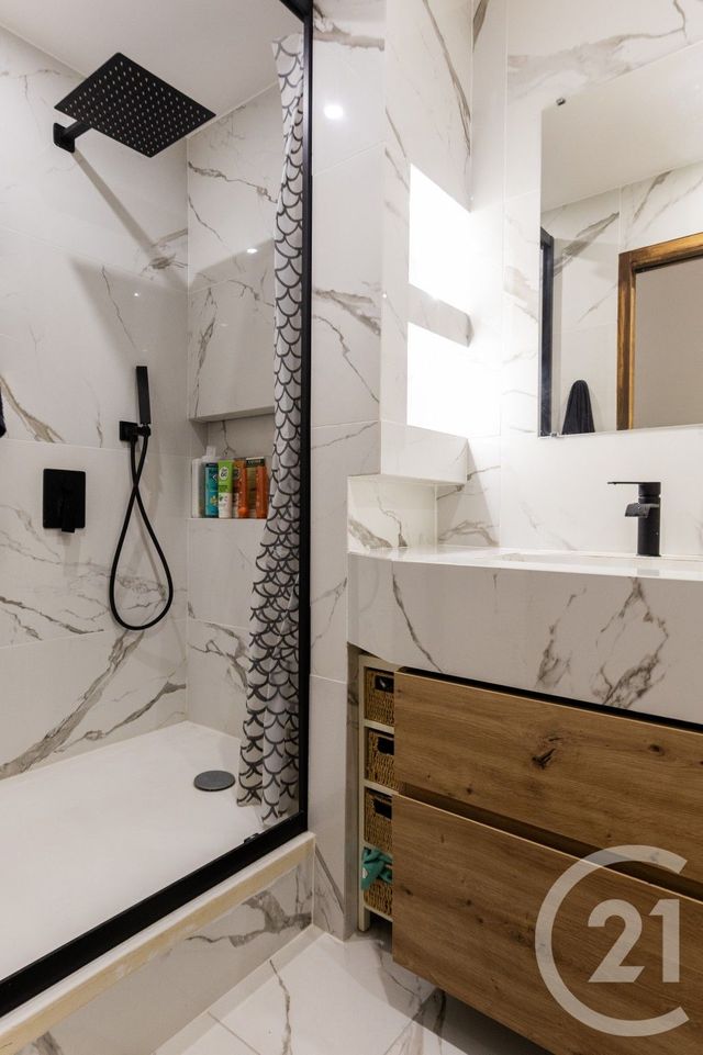 Appartement F3 à vendre - 3 pièces - 67.48 m2 - BESANCON - 25 - FRANCHE-COMTE - Century 21 Avenir Immobilier