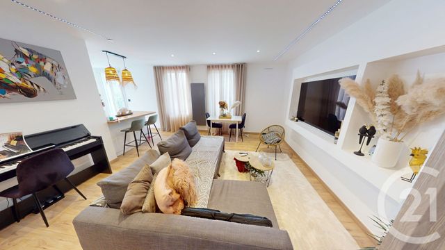 Afficher la photo en grand Appartement F3 à vendre - 3 pièces - 67.48 m2 - BESANCON - 25 - FRANCHE-COMTE - Century 21 Avenir Immobilier