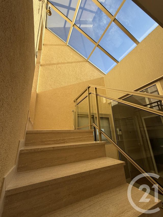 maison à vendre - 5 pièces - 180.0 m2 - BESANCON - 25 - FRANCHE-COMTE - Century 21 Avenir Immobilier