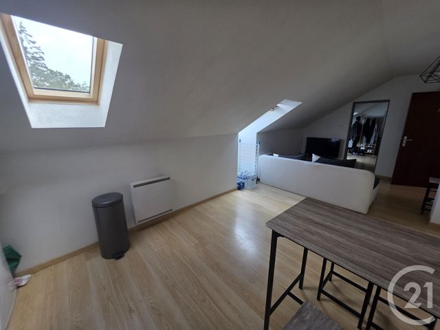Appartement F2 à louer - 2 pièces - 31.5 m2 - NANCRAY - 25 - FRANCHE-COMTE - Century 21 Avenir Immobilier