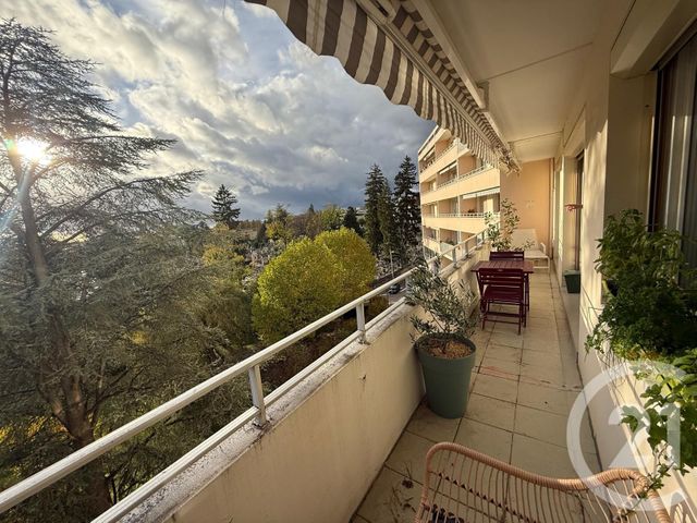 Afficher la photo en grand Appartement F4 à vendre - 4 pièces - 74.0 m2 - BESANCON - 25 - FRANCHE-COMTE - Century 21 Avenir Immobilier