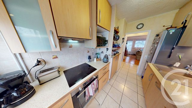 Afficher la photo en grand Appartement T5 à vendre - 5 pièces - 77.84 m2 - BESANCON - 25 - FRANCHE-COMTE - Century 21 Avenir Immobilier