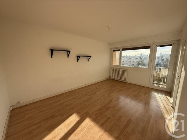 Appartement T4 à vendre - 4 pièces - 67.0 m2 - BESANCON - 25 - FRANCHE-COMTE - Century 21 Avenir Immobilier