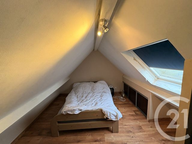 Appartement T2 à vendre - 2 pièces - 40.0 m2 - ROCHE LEZ BEAUPRE - 25 - FRANCHE-COMTE - Century 21 Avenir Immobilier