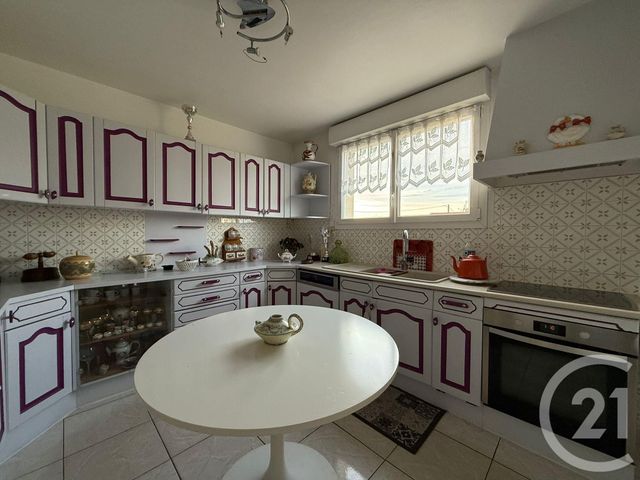 maison à vendre - 8 pièces - 170.0 m2 - AVANNE AVENEY - 25 - FRANCHE-COMTE - Century 21 Avenir Immobilier