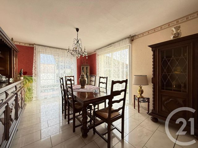 maison à vendre - 8 pièces - 170.0 m2 - AVANNE AVENEY - 25 - FRANCHE-COMTE - Century 21 Avenir Immobilier