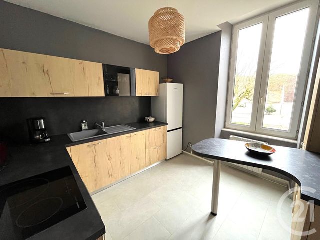 Appartement T2 à louer - 2 pièces - 61.62 m2 - POUILLEY LES VIGNES - 25 - FRANCHE-COMTE - Century 21 Avenir Immobilier