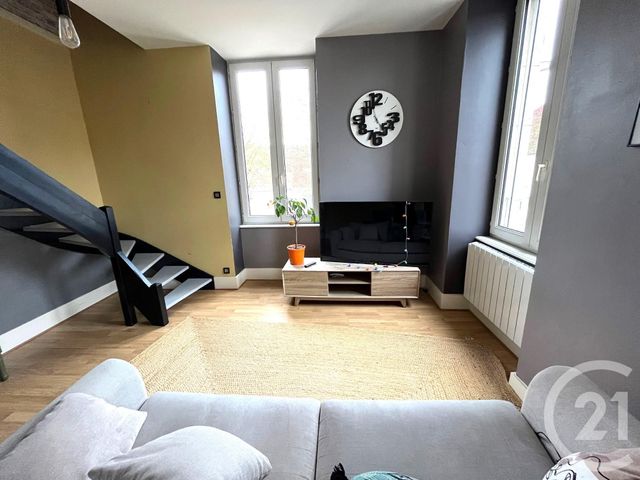 Appartement T2 à louer - 2 pièces - 61.62 m2 - POUILLEY LES VIGNES - 25 - FRANCHE-COMTE - Century 21 Avenir Immobilier