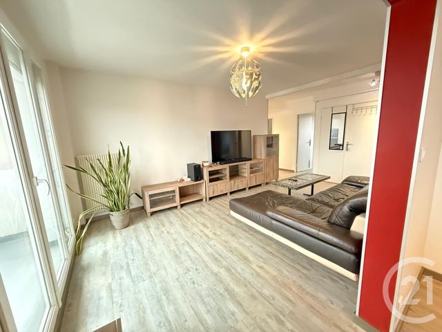 Appartement F3 à vendre - 3 pièces - 71.0 m2 - BESANCON - 25 - FRANCHE-COMTE - Century 21 Avenir Immobilier