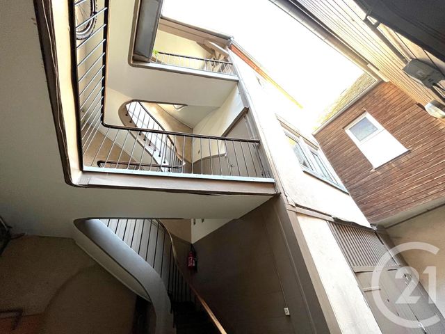 Appartement Duplex à louer - 2 pièces - 30.66 m2 - BESANCON - 25 - FRANCHE-COMTE - Century 21 Avenir Immobilier