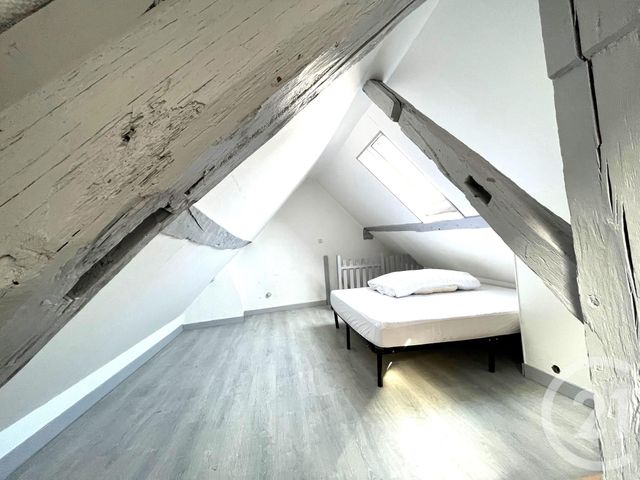 Appartement Duplex à louer - 2 pièces - 30.66 m2 - BESANCON - 25 - FRANCHE-COMTE - Century 21 Avenir Immobilier