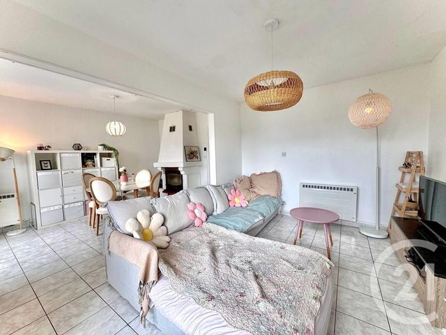 maison à vendre - 5 pièces - 110.42 m2 - ROCHE LEZ BEAUPRE - 25 - FRANCHE-COMTE - Century 21 Avenir Immobilier