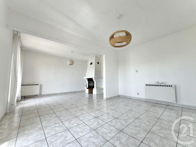 maison à vendre - 5 pièces - 110.42 m2 - ROCHE LEZ BEAUPRE - 25 - FRANCHE-COMTE - Century 21 Avenir Immobilier