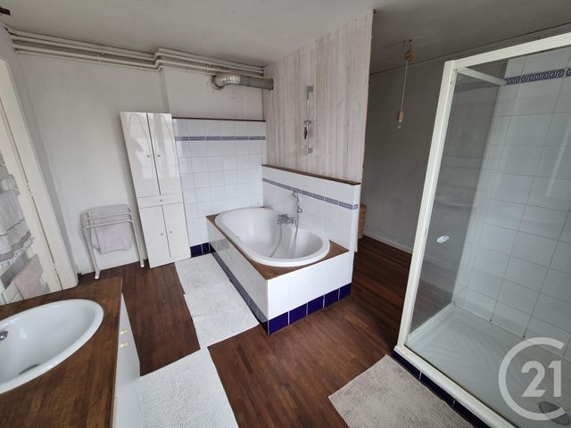 Appartement T5 à vendre - 5 pièces - 118.0 m2 - BESANCON - 25 - FRANCHE-COMTE - Century 21 Avenir Immobilier