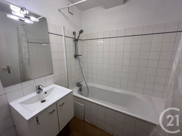 Appartement T3 à louer - 3 pièces - 80.0 m2 - BESANCON - 25 - FRANCHE-COMTE - Century 21 Avenir Immobilier