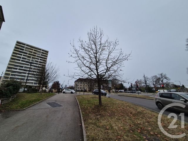 Appartement Studio à vendre - 1 pièce - 28.14 m2 - BESANCON - 25 - FRANCHE-COMTE - Century 21 Avenir Immobilier