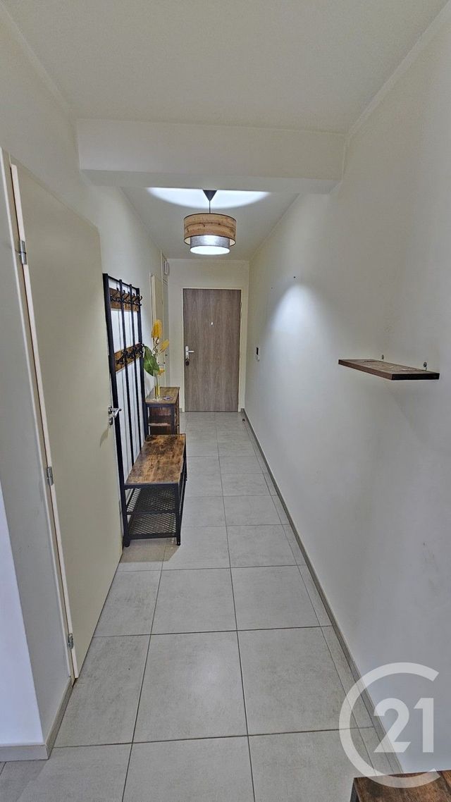 Appartement F3 à vendre - 3 pièces - 70.0 m2 - BESANCON - 25 - FRANCHE-COMTE - Century 21 Avenir Immobilier