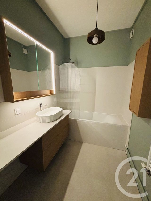 Appartement à vendre - 4 pièces - 85.55 m2 - BESANCON - 25 - FRANCHE-COMTE - Century 21 Avenir Immobilier